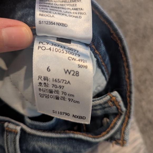 Denizen By Levi Boyfriend Jeans Size 6 - Picture 4 of 4